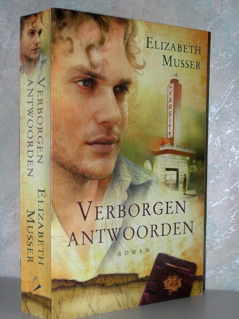 Elizabeth Musser - Verborgen antwoorden (christelijke roman), Boeken, Romans, Zo goed als nieuw, Ophalen of Verzenden