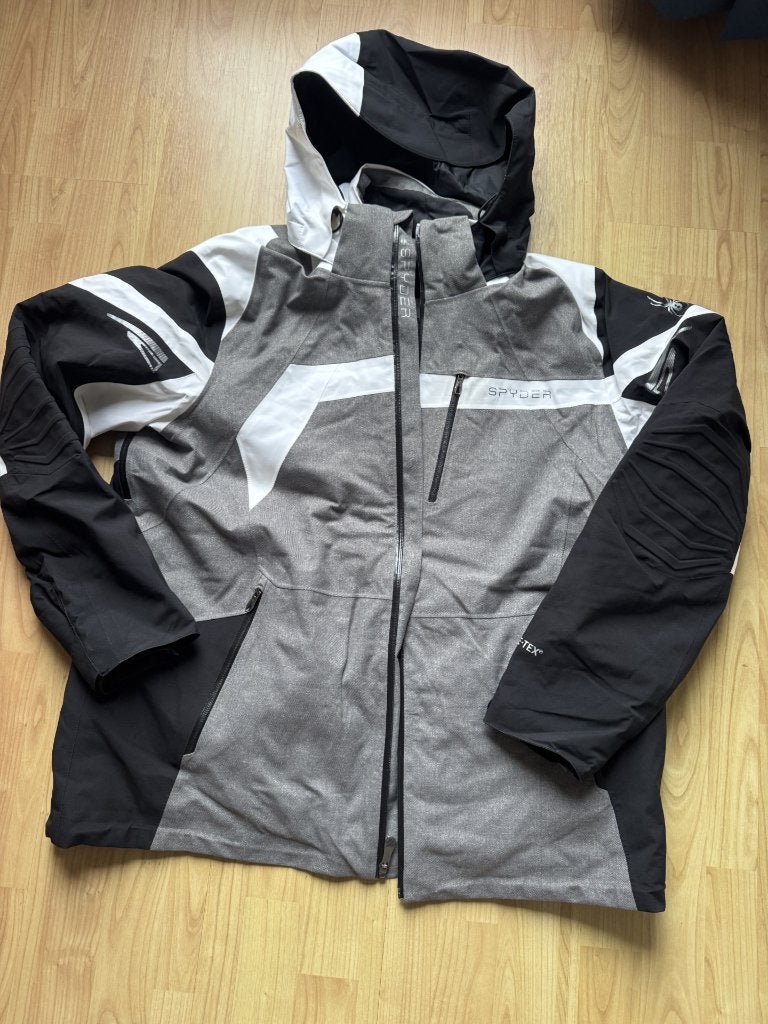 Te koop heren Spyder ski jas, Ophalen of Verzenden, Zo goed als nieuw, Overige maten, Jack