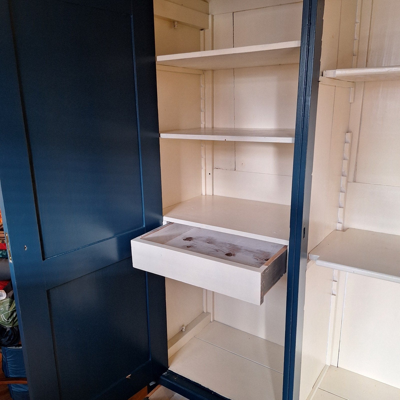 Foto 4 van Demontabele kledingkast/linnenkast in diepblauw