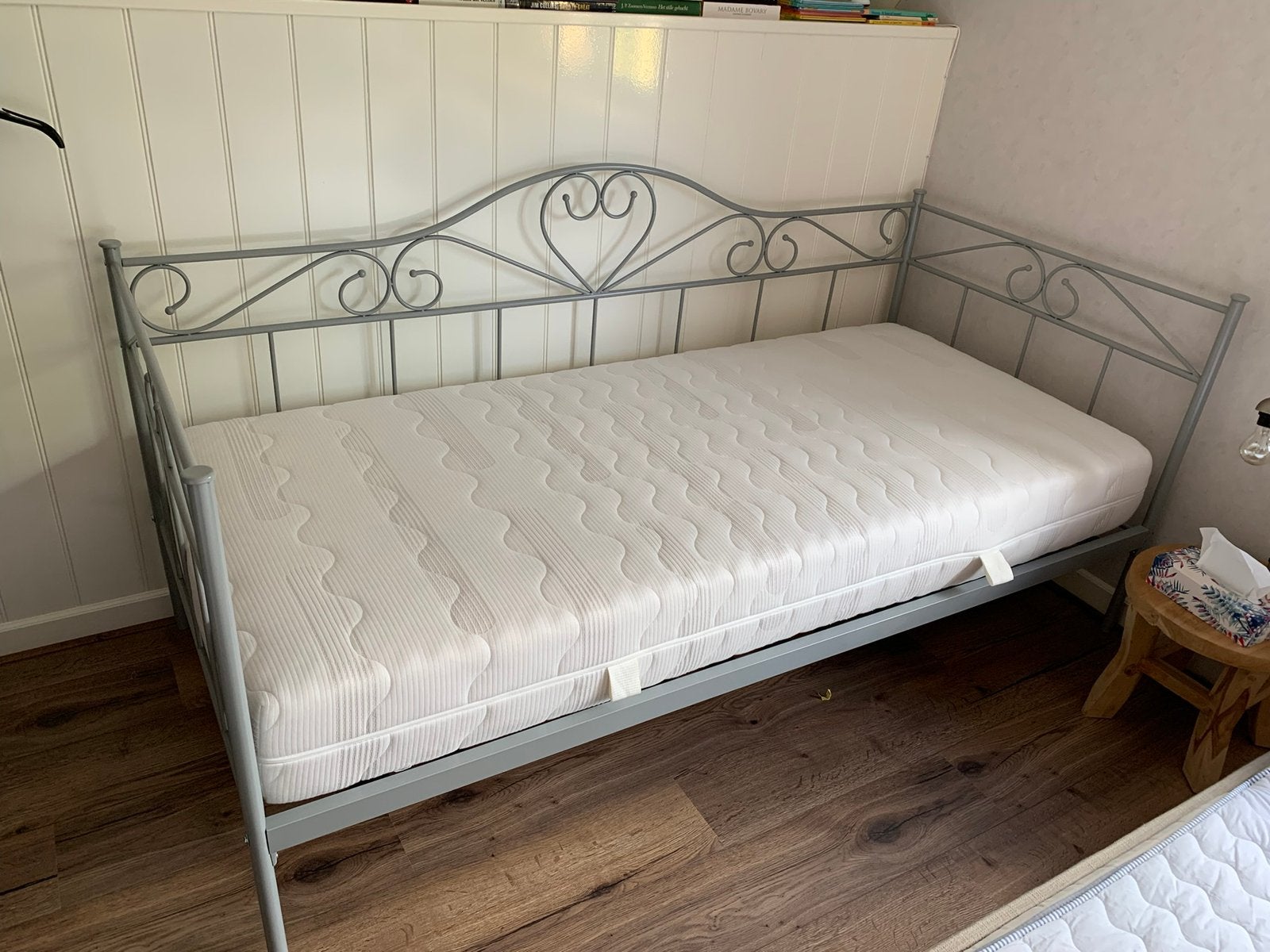 Metalen meisjesbed, Ophalen, 90 cm, Eenpersoons, Zwart
