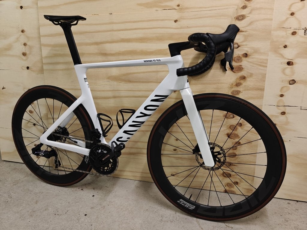 Canyon Aeroad CF SLX 8 AXS – SRAM Force – Zipp 404S – maat L, Fietsen en Brommers, 28 inch, Carbon, Heren, Zo goed als nieuw