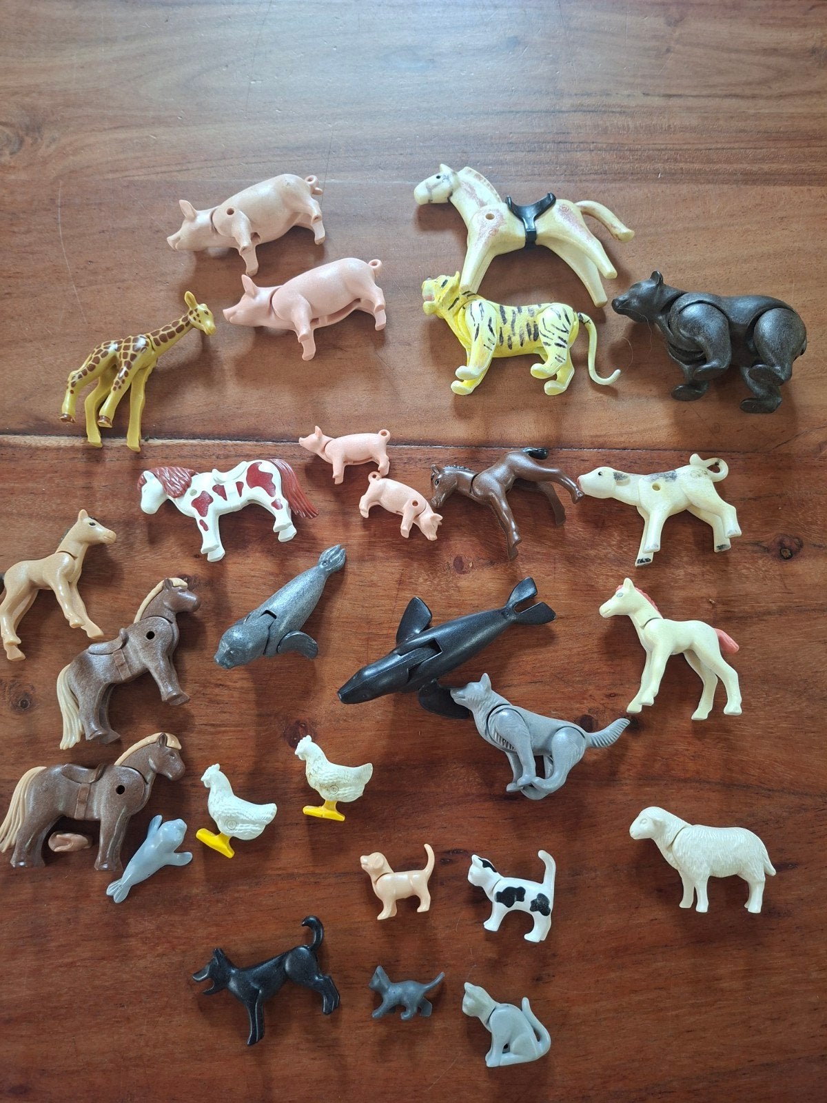 28 dieren van playmobil beer paard zeehond etc, Ophalen of Verzenden, Gebruikt, Losse onderdelen, Figuren