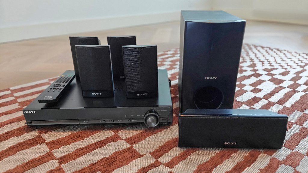 Sony DAV-DZ280 5.1 Home Cinema Set + 2 speakerstaanders, Audio, Tv en Foto, Home Cinema-sets, Ophalen, Gebruikt, 70 watt of meer