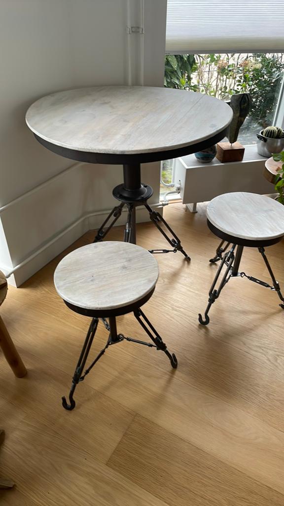 Tafel + Krukken (coffee corner / Tuin / Bistrot), Ophalen of Verzenden, Zo goed als nieuw, Rechthoekig, 50 tot 100 cm