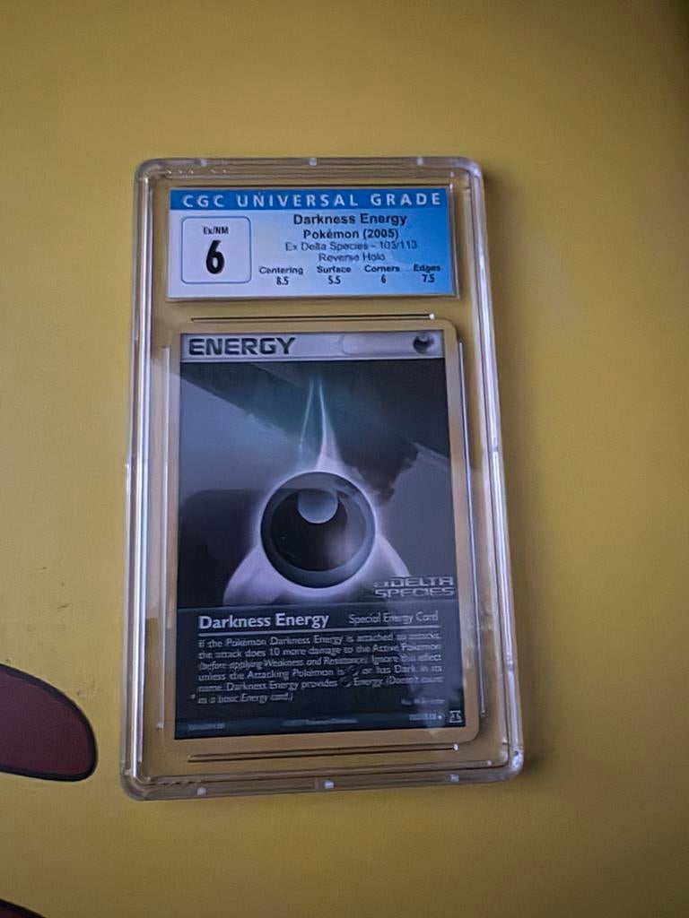 Darkness Energy Pokémon Kaart (2005) CGC Universal Grade 6, Ophalen of Verzenden, Zo goed als nieuw, Losse kaart