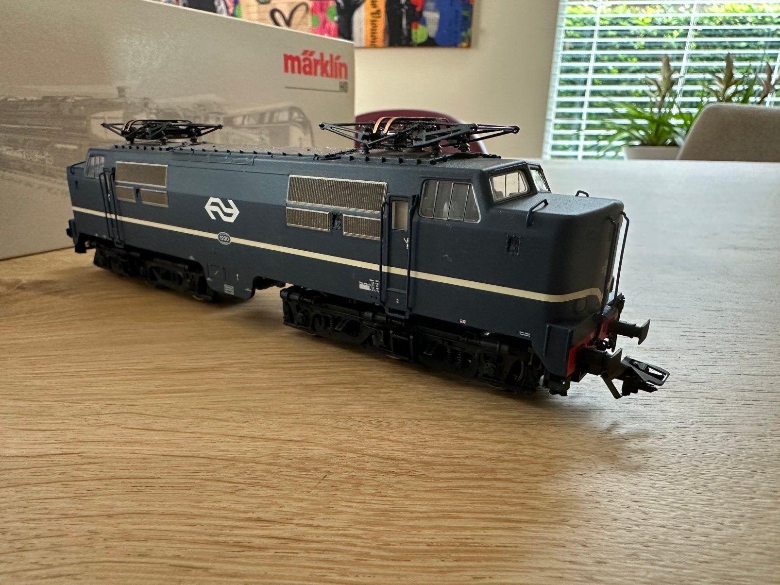 Marklin 37125 NS 1220 MFX sound in topstaat, Wisselstroom, Locomotief, -, -