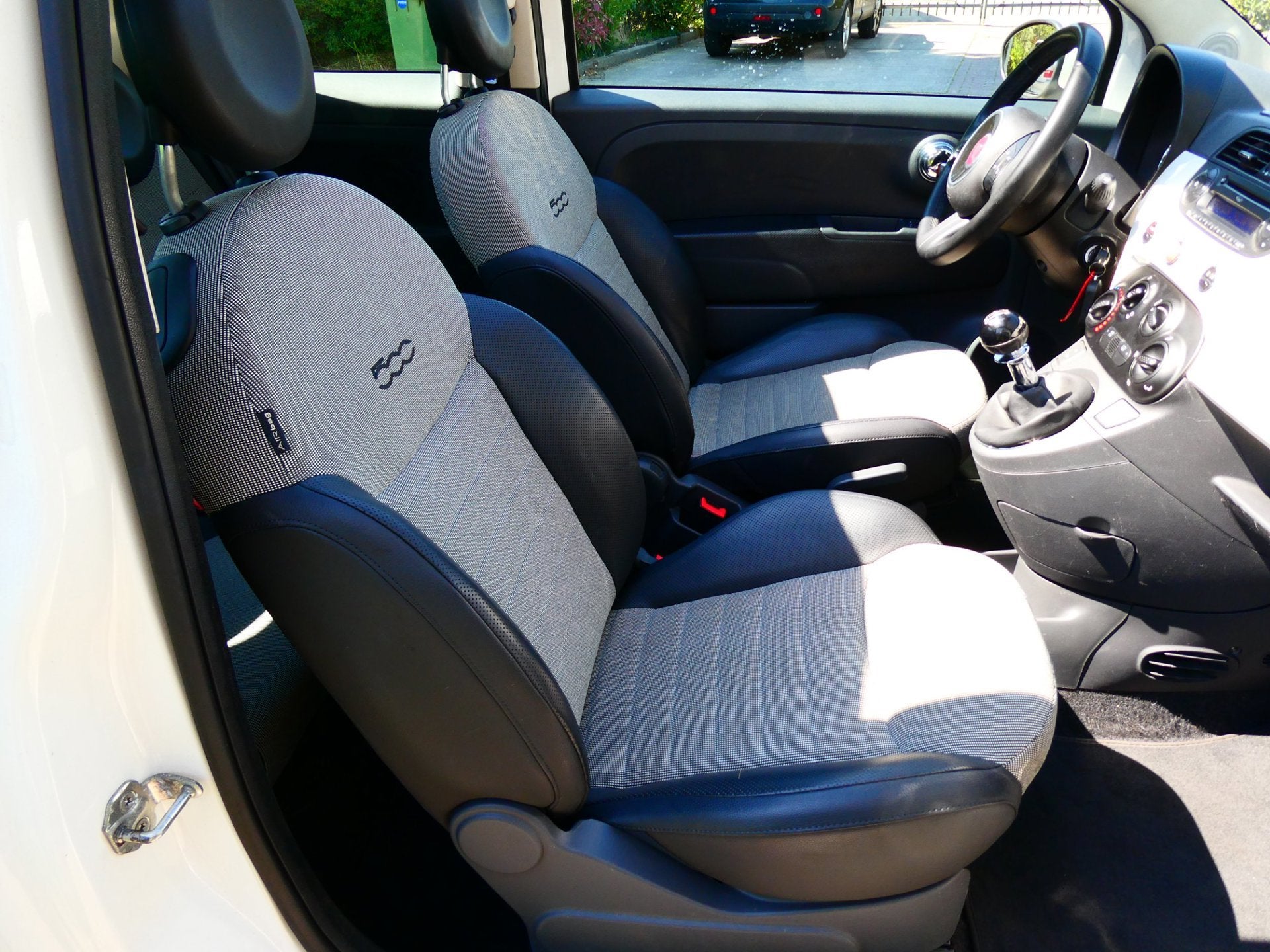 Fiat 500 C 1.4i 101pk 4-Cilinder Cabrio Lounge Airco PDC Zui, Euro 5, Gebruikt, 31 €/maand, 4 cilinders