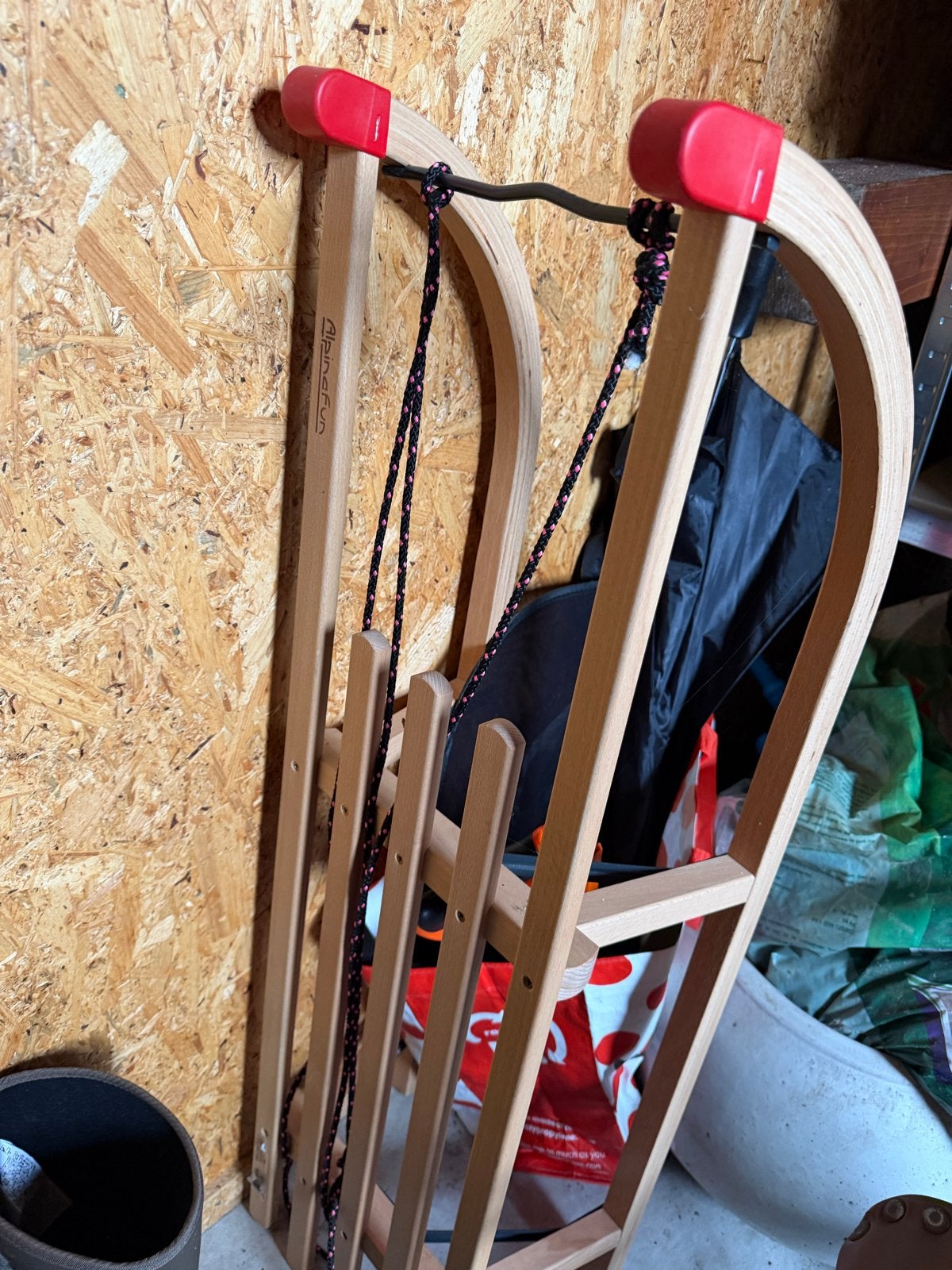 Houten slee AlpineFun met trekkoord, Ophalen, Gebruikt, Hout