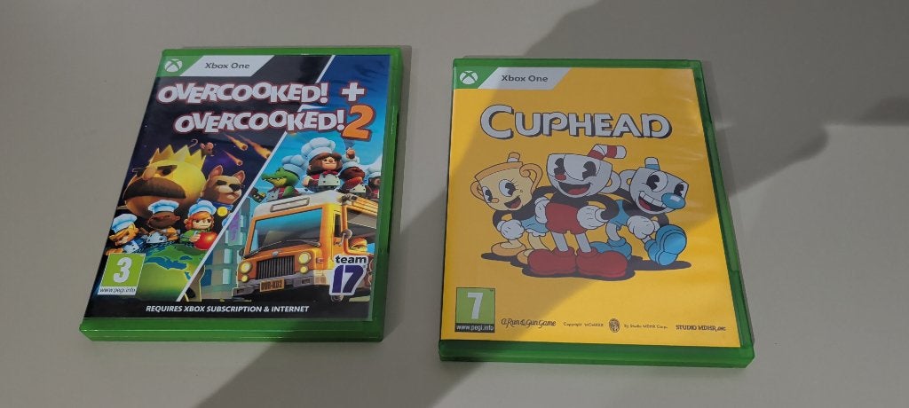 Cuphead + Overcooked 1/2 XBOX One met Disc, 1 speler, Ophalen of Verzenden, Zo goed als nieuw, Vanaf 3 jaar