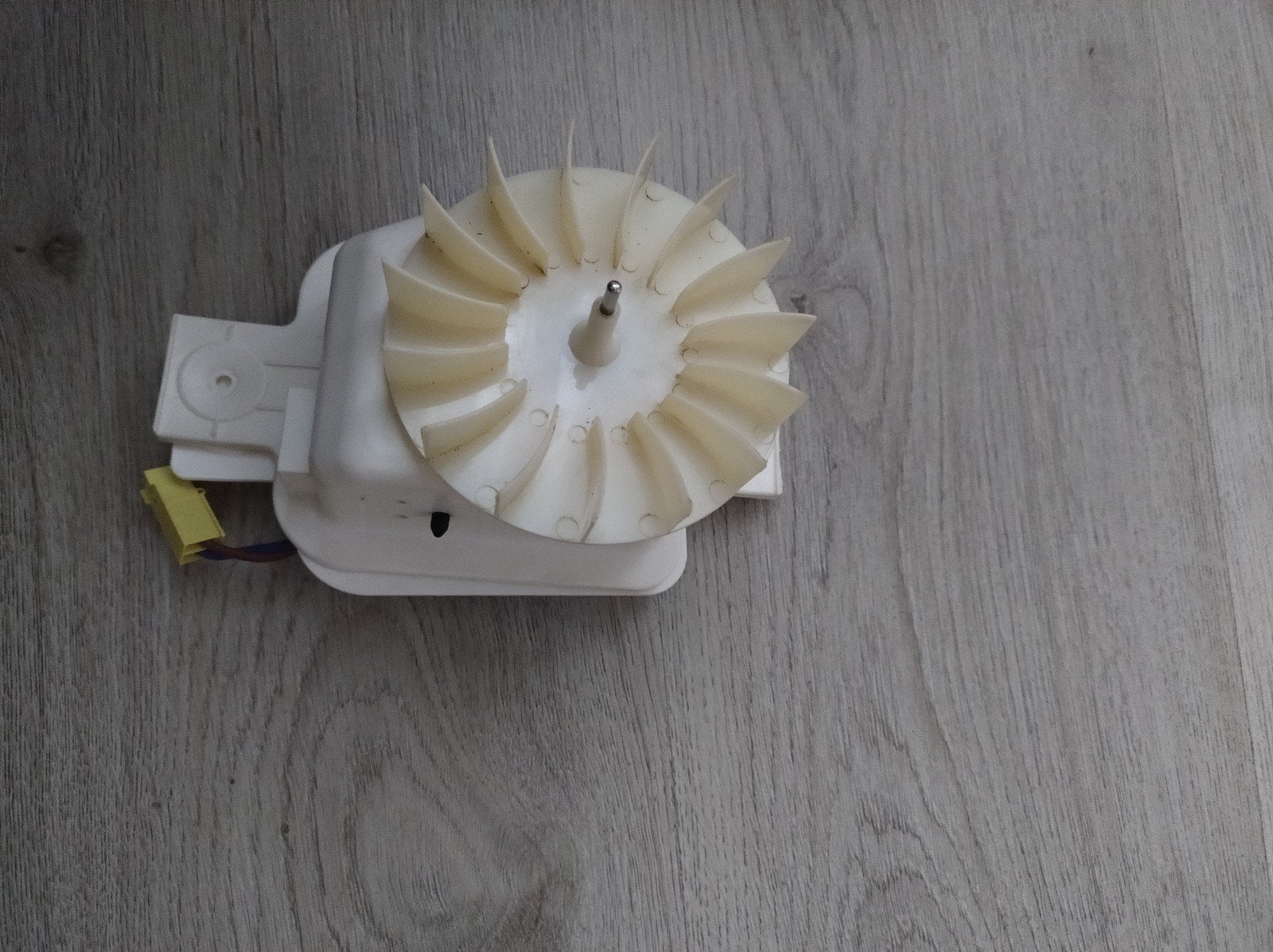 Defecte originele BEKO ventilator voor Forst Free koelkast, Ophalen, Niet werkend