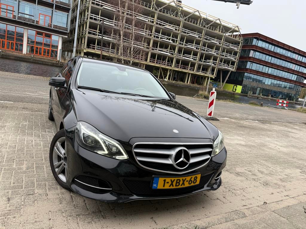 Mercedes-Benz E-Klasse E200 CDI BE Aut7 2014 Zwart, Automaat, 4 cilinders, Zwart, Origineel Nederlands