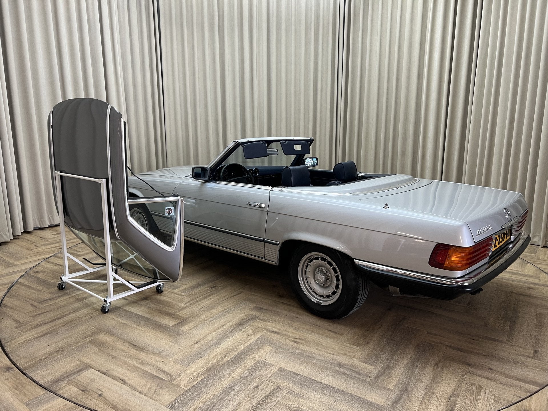 Mercedes-Benz SL-Klasse 450 SL Roadster *EU Spec* Leder / Ha, Automaat, Achterwielaandrijving, Bedrijf, 2 stoelen