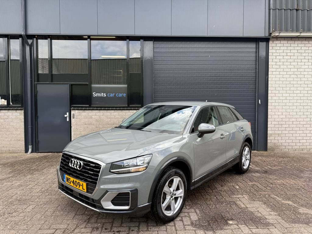 Audi Q2 1.0 Tfsi Sport Pro Line 116pk S Tronic 2017 Grijs, Auto's, Audi, Q2, Navigatiesysteem, Origineel Nederlands, Overige kleuren