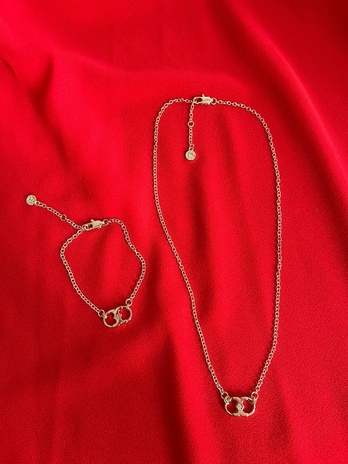 TORY BURCH Setje (NIEUW), Ophalen of Verzenden, Nieuw, Goud, Met hanger