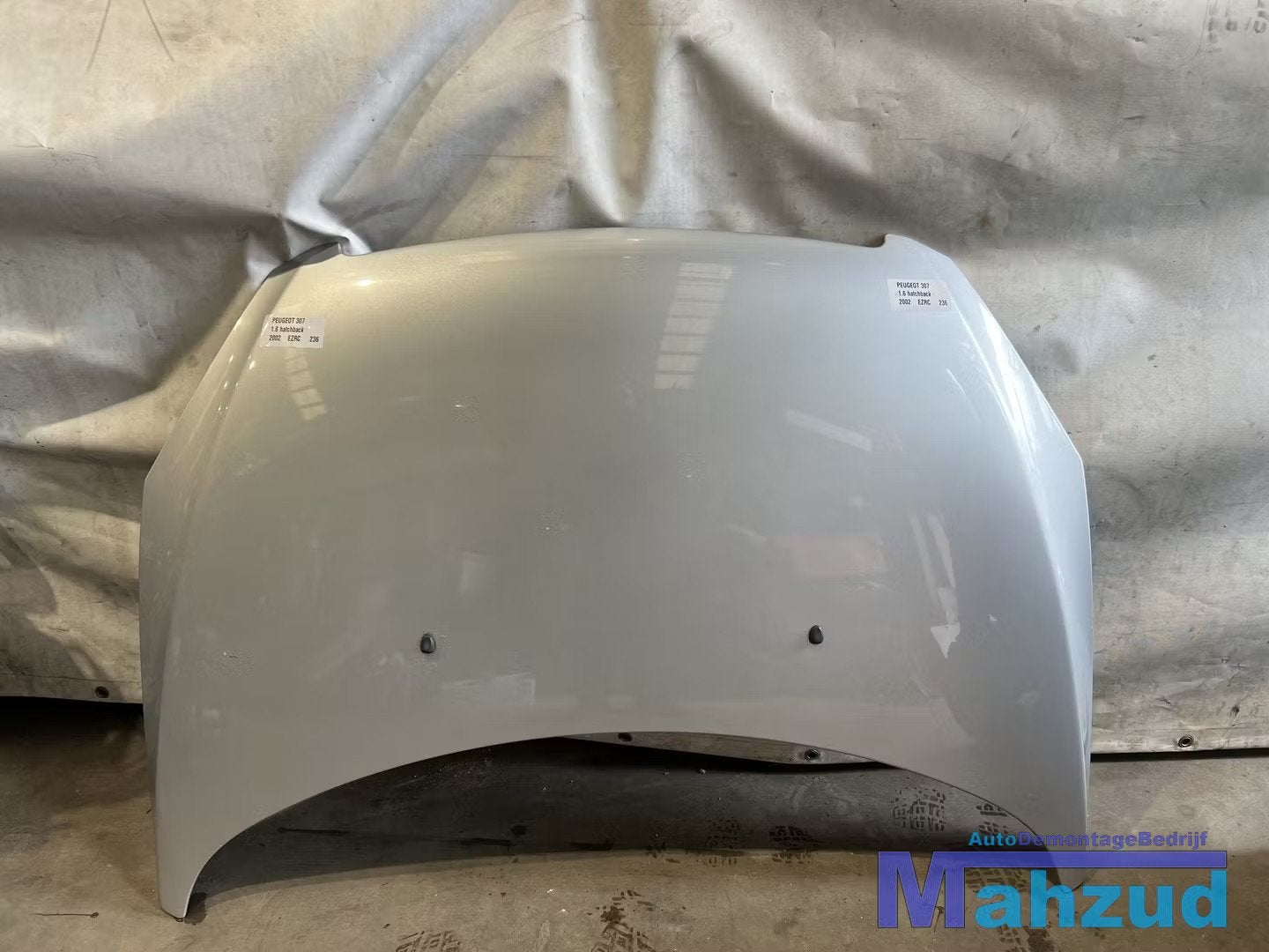 PEUGEOT 307 Hatchback zilver EZRC motorkap 2000-2009, Taurusavenue 1
2132 LS  Hoofddorp, NL, Gebruikt, Contact.group@renault.com