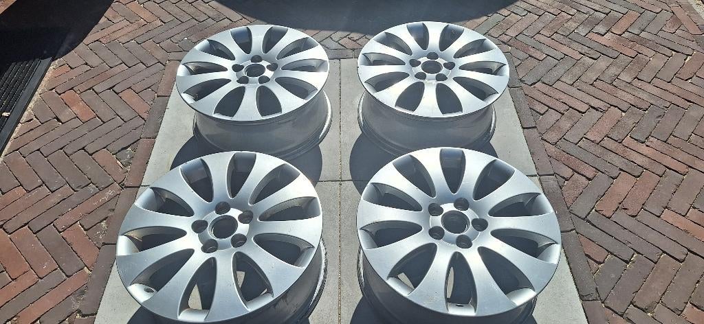 4 Skoda Octavia velgen 7J X 17 H2    ET 49  225/45 R17, Ophalen, Gebruikt, Velg(en), 17 inch