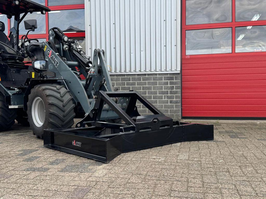 Giant Egalisatieframe 200 cm, Zakelijke goederen, Graaflaadcombinatie
