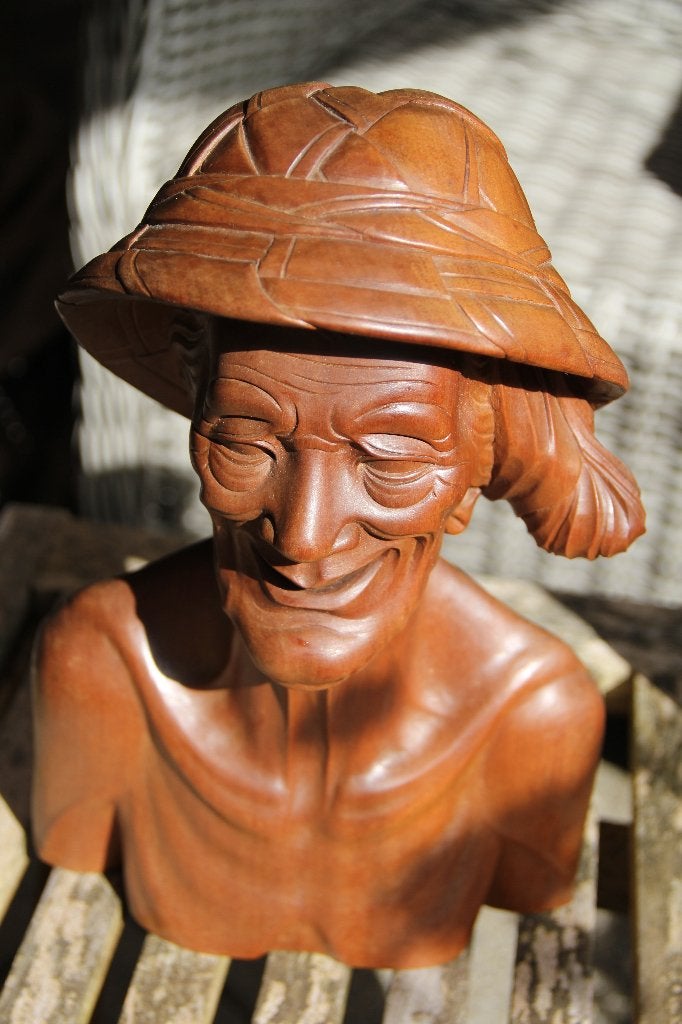 Houten buste beeld Indonesische man Bali met knotje, Ophalen of Verzenden, Gebruikt, Mens