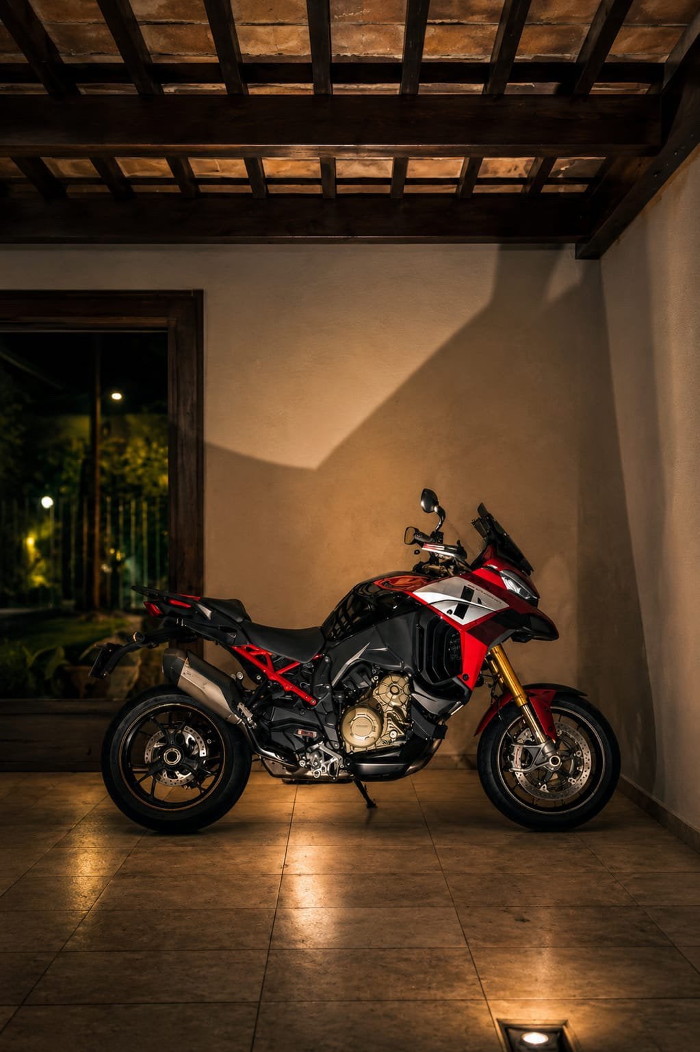 Ducati multistrada v4 Pikes peak 2022, Motoren, Occasion, 4 cilinders, Motorrijbewijs A, Particulier