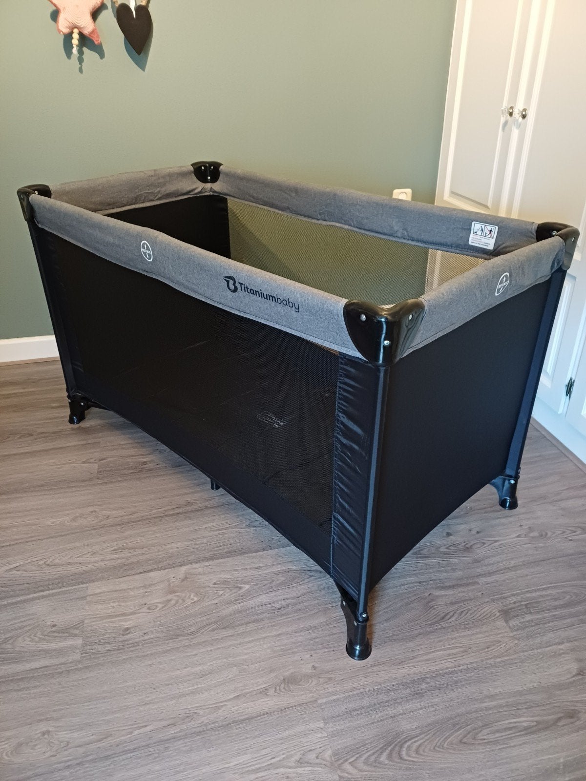 Titaniumbaby Reisbedje 60x120 cm - Uitstekend Getest, Ophalen