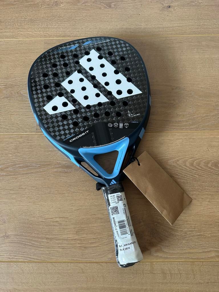 Nieuw Adidas Cross It Carbon Padel Racket + Accessoires, Ophalen of Verzenden, Nieuw, Padelracket