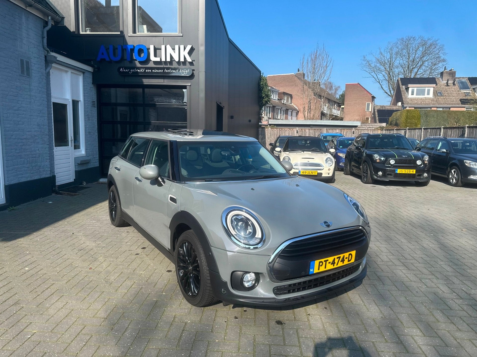 Mini Mini Clubman 1.5 | PANO | KEYLESS | CAMERA | LED | NAVI, Dealer onderhouden, Stof, Gebruikt, Automatische klimaatregeling