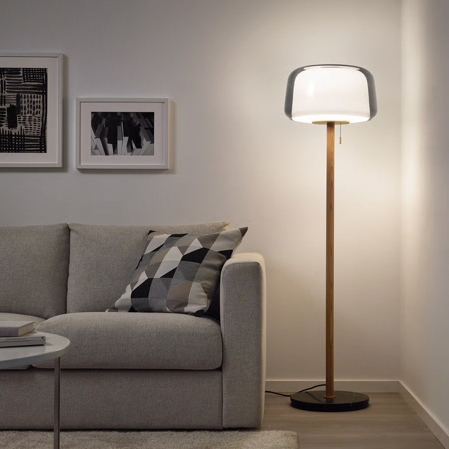 Ikea Evedal staande lamp, Huis en Inrichting, Lampen | Vloerlampen, Ophalen, E27 (groot), 150 tot 200 cm, Glas