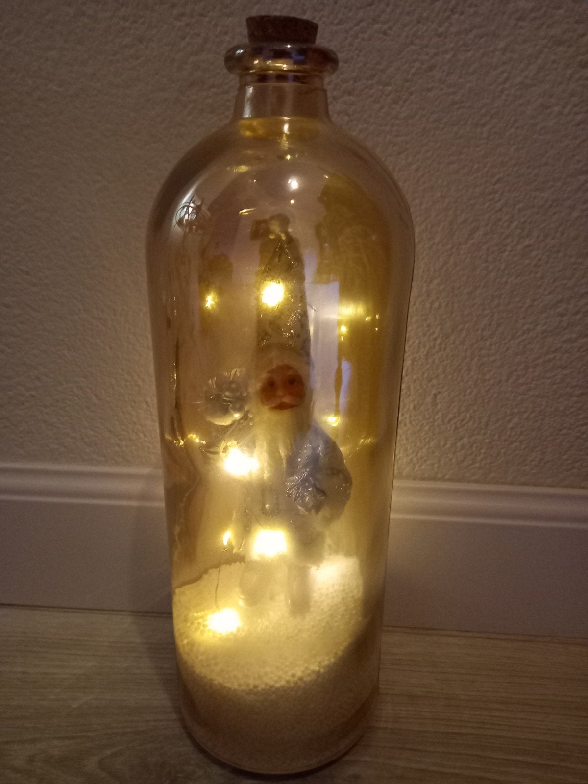 kerstman in glazen fles met sneeuw functie/muziek/licht, Diversen, Ophalen of Verzenden, Zo goed als nieuw