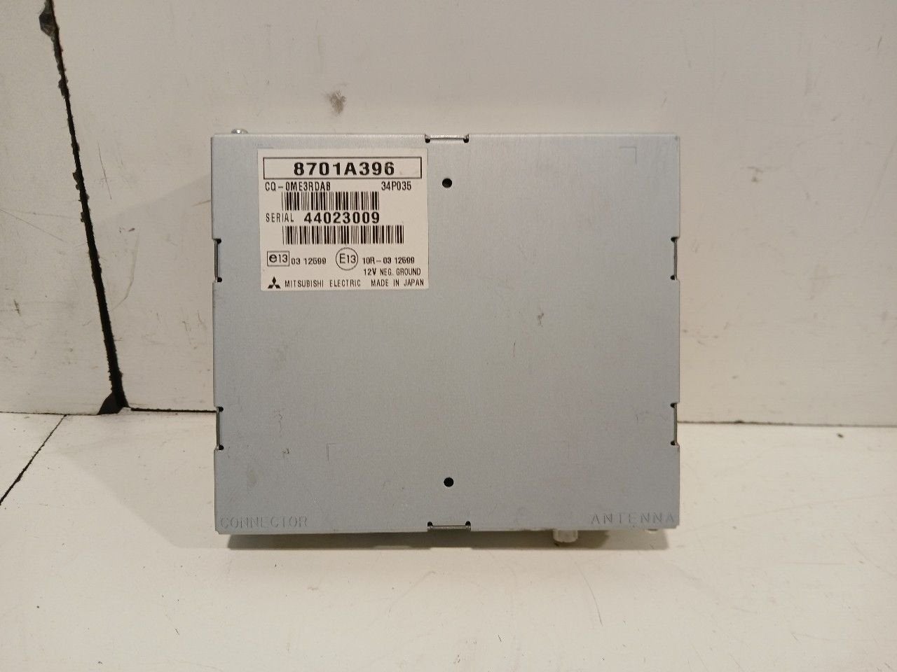 Radiomodule Mitsubishi Outlander, Ophalen of Verzenden, Van der Ven Autorecycling B.V., Onderdelen@venauto.nl, Ettenseweg 76, 4706 PB Roosendaal, The Netherlands