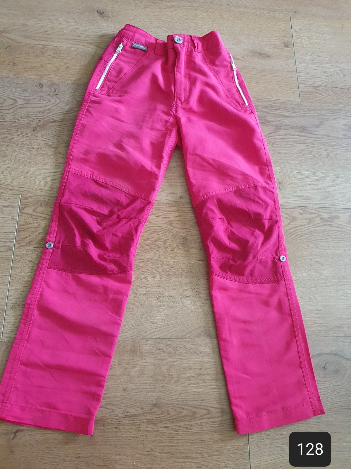 Regatta outdoor broek maar 128, Kinderen en Baby's, Kinderkleding | Maat 128, Ophalen of Verzenden, Zo goed als nieuw, Meisje