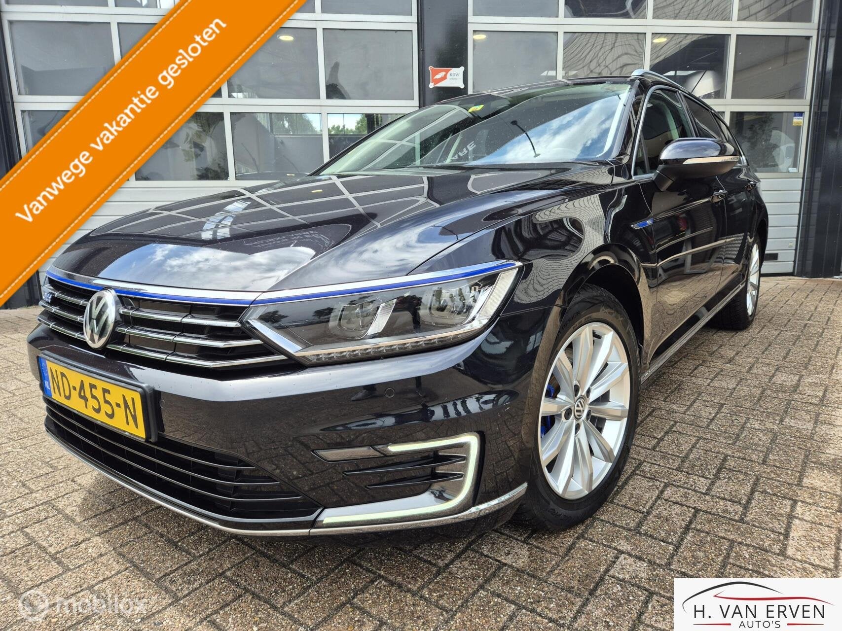 Volkswagen Passat Variant 1.4 TSI GTE Connected Series, Auto's, Volkswagen, Euro 6, 4 cilinders, Zwart, Automatische klimaatregeling