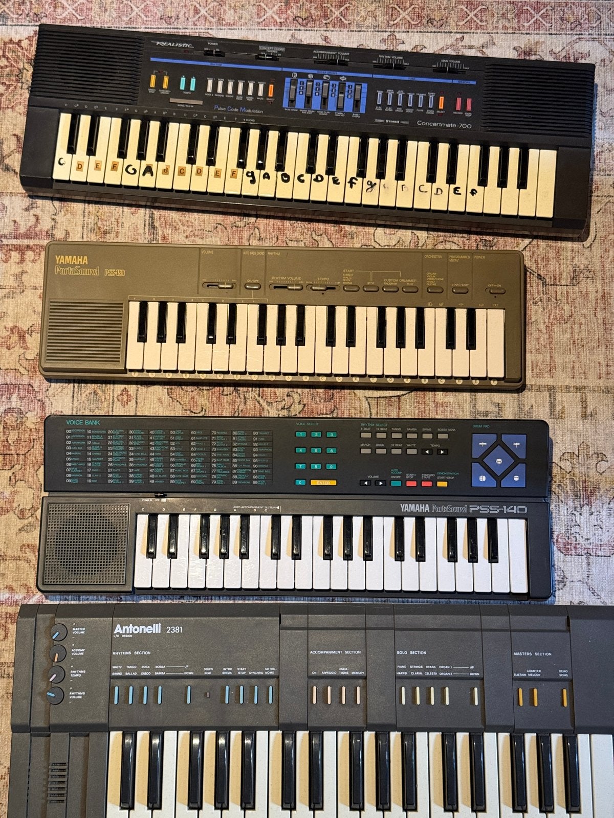 Diverse keyboards: Yamaha, Realistic, Antonelli (getest), Ophalen of Verzenden, Gebruikt, Overige aantallen, Yamaha