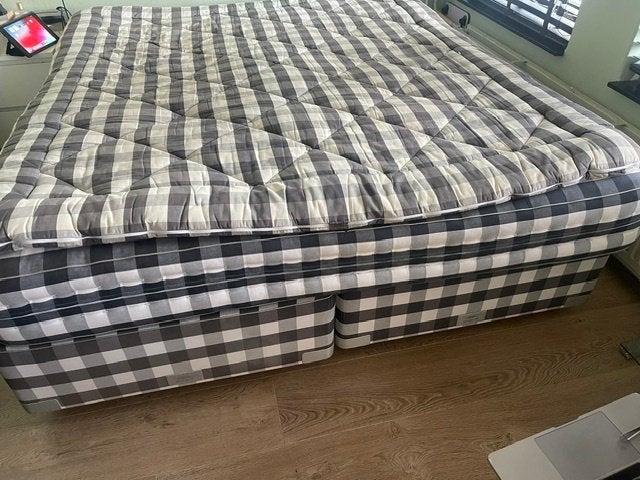 Hästens 2000T Top model uit de Hästens collectie, Huis en Inrichting, Slaapkamer | Boxsprings, Ophalen, Blauw, 210 cm, Tweepersoons