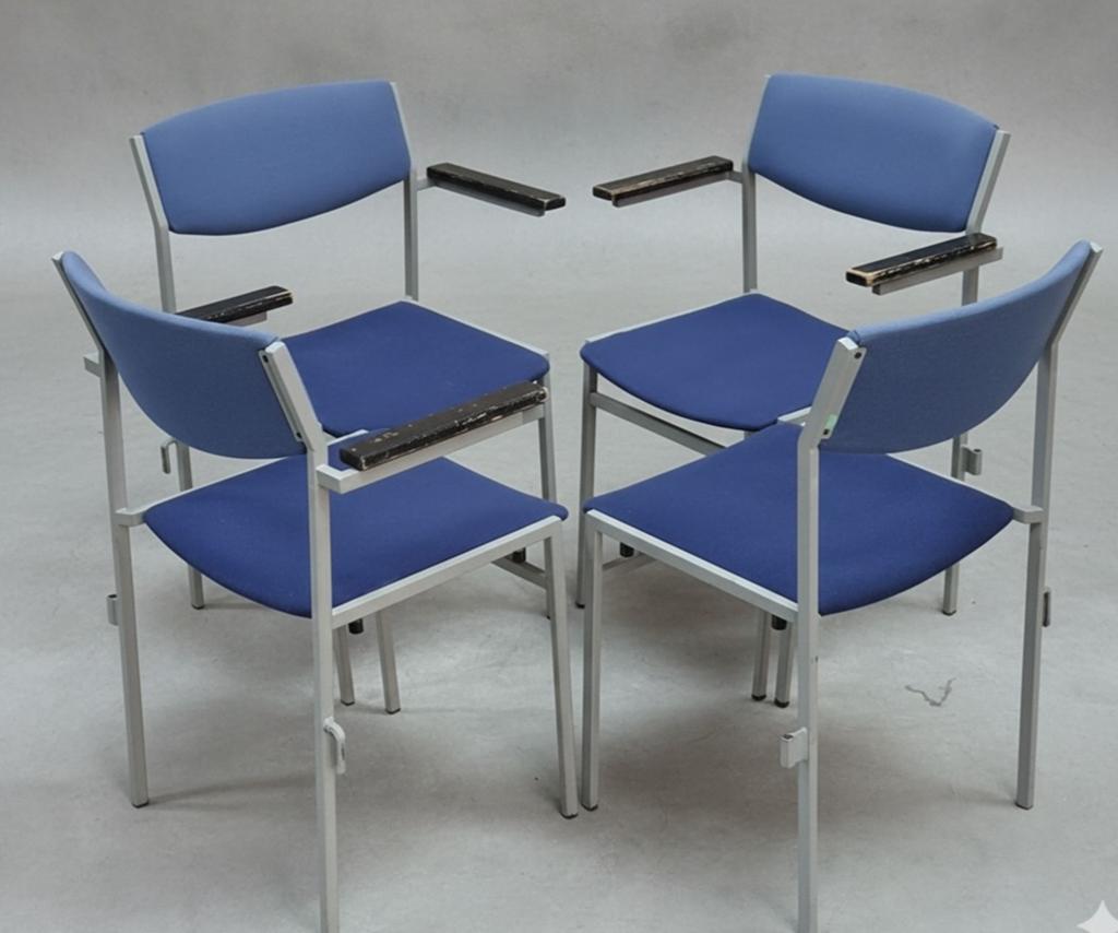 187 x Gijs van der Sluis stoelen horeca kantine cafe bistro, Blauw, Ophalen of Verzenden, Zo goed als nieuw, Stof