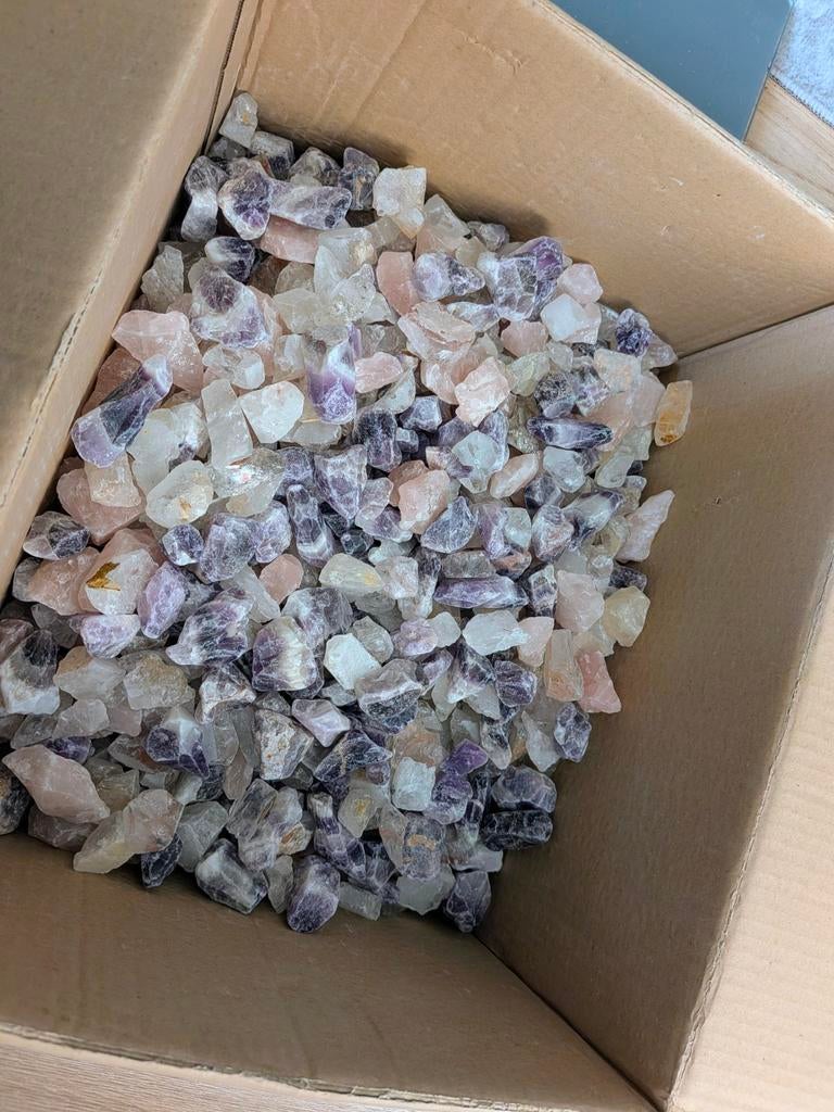 amethist, rozenkwarts, bergkristal gouden driehoek 12 kilo, Ophalen of Verzenden, Nieuw