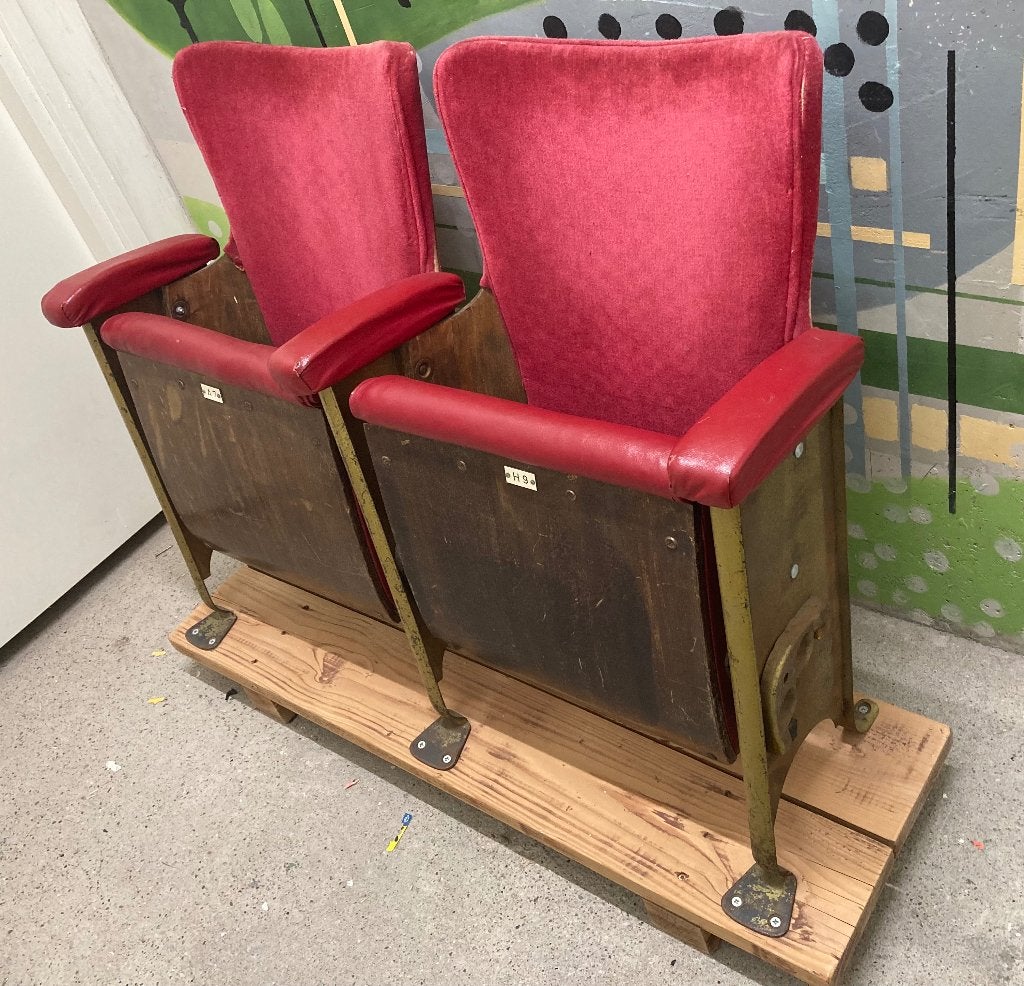 *Originele Theaterstoelen Koninklijk Theater Carré Amsterdam, Antiek en Kunst, Ophalen