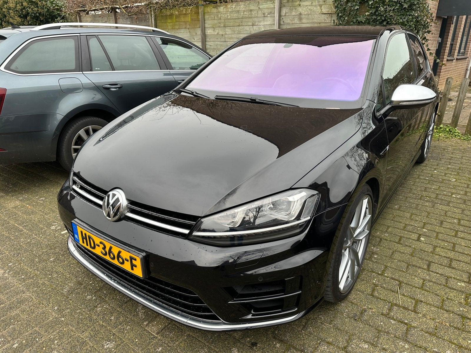 VW Golf 7R 2.0 TSI 221KW 3D 4MOTION 2015 NL (3de eigenaar), Auto's, Volkswagen, Automaat, Zwart, 4 cilinders, 1984 cc