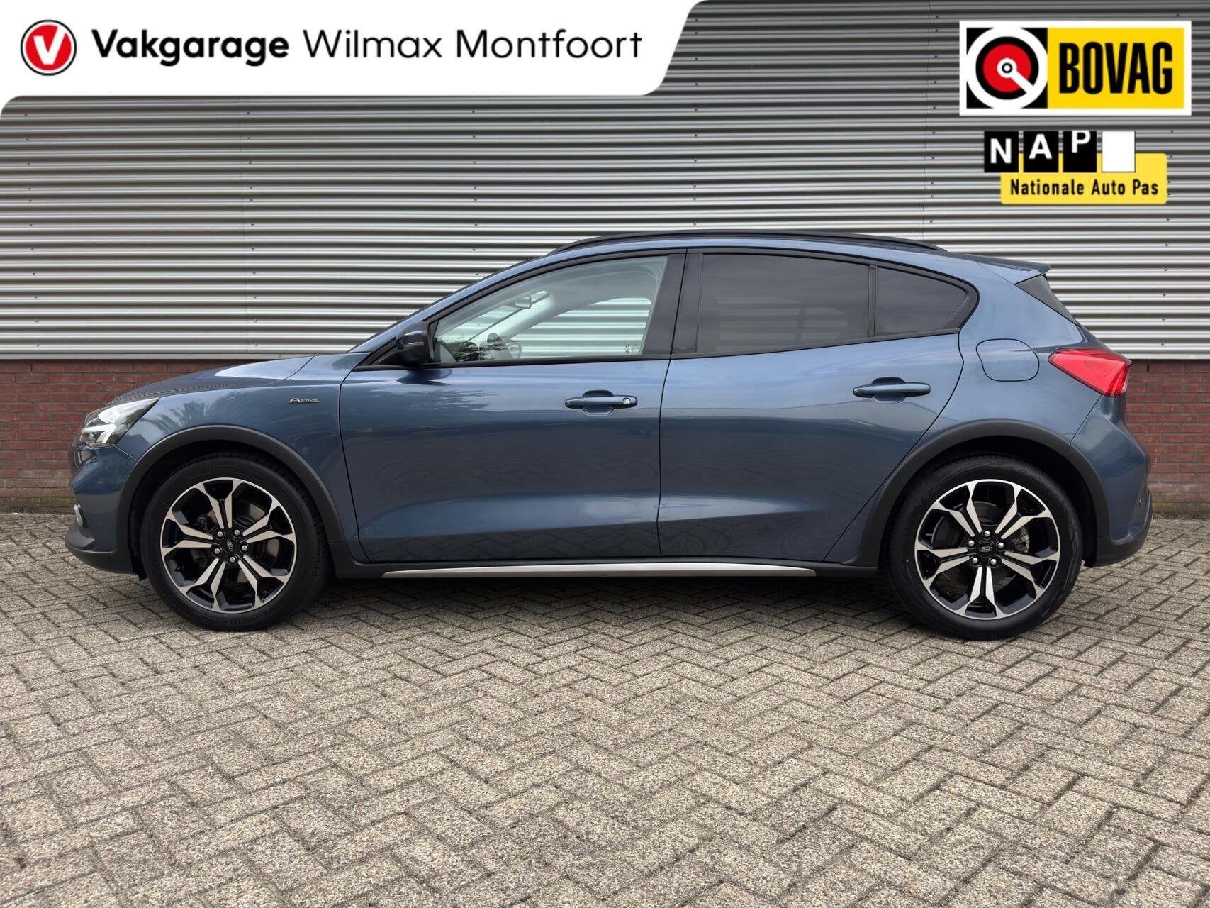 Ford Focus 1.5 EcoBoost Active|Winterpack|Cruise|B&O|LED|Car, Auto's, 1304 kg, Stof, Bedrijf, Automatische klimaatregeling