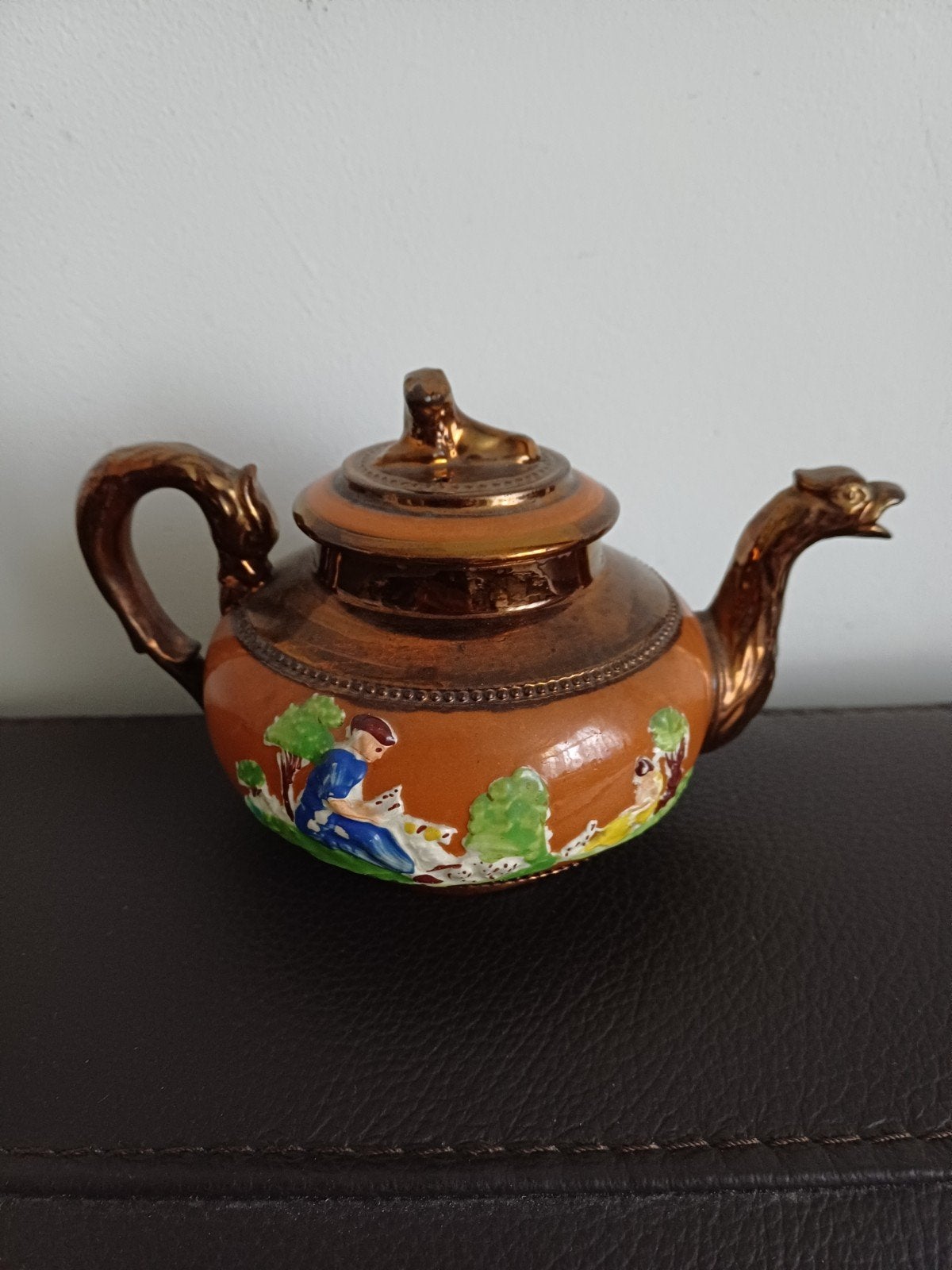 Antieke Engelse theepot van goudsteen met decor, Antiek en Kunst, Ophalen of Verzenden