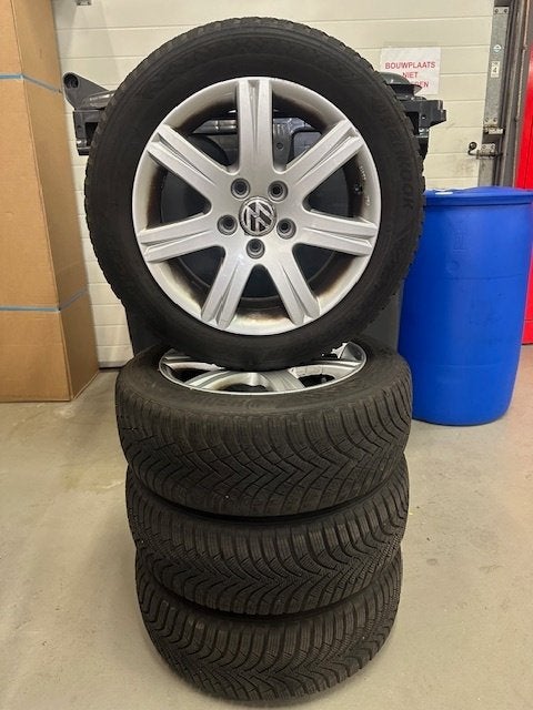 Lichtmetalen winterwielen set VW Passat, Ophalen, Gebruikt, 16 inch, Banden en Velgen