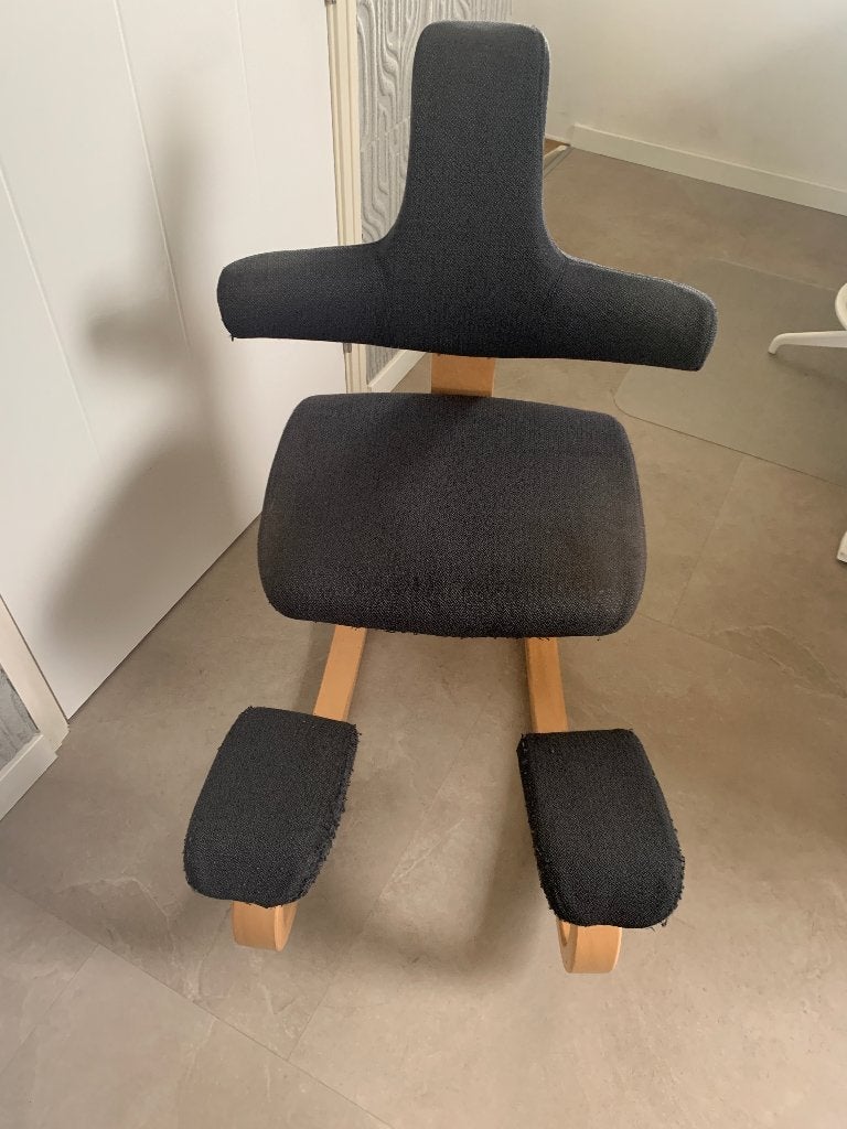 Ergonomische kniestoel - Bekleding wasbaar, Ophalen, Gebruikt, Zwart, Bureaustoel