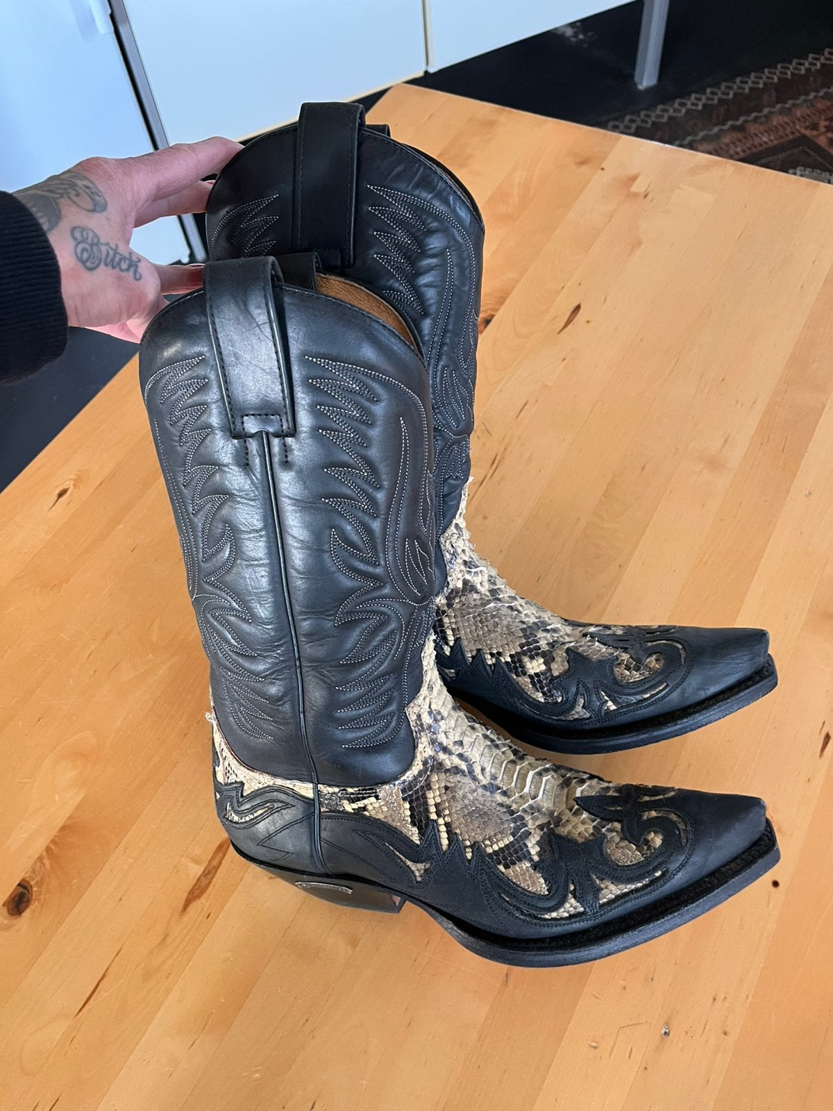 Sendra laarzen, Hoge laarzen, Zwart, Ophalen of Verzenden, Zo goed als nieuw