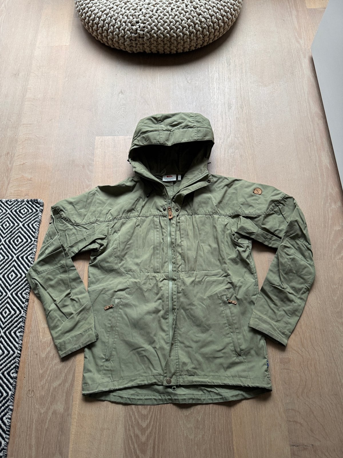 Prachtige Fjallraven skogso jacket  maat m  Kleur groen, Ophalen of Verzenden, Zo goed als nieuw, Maat 48/50 (M), Groen