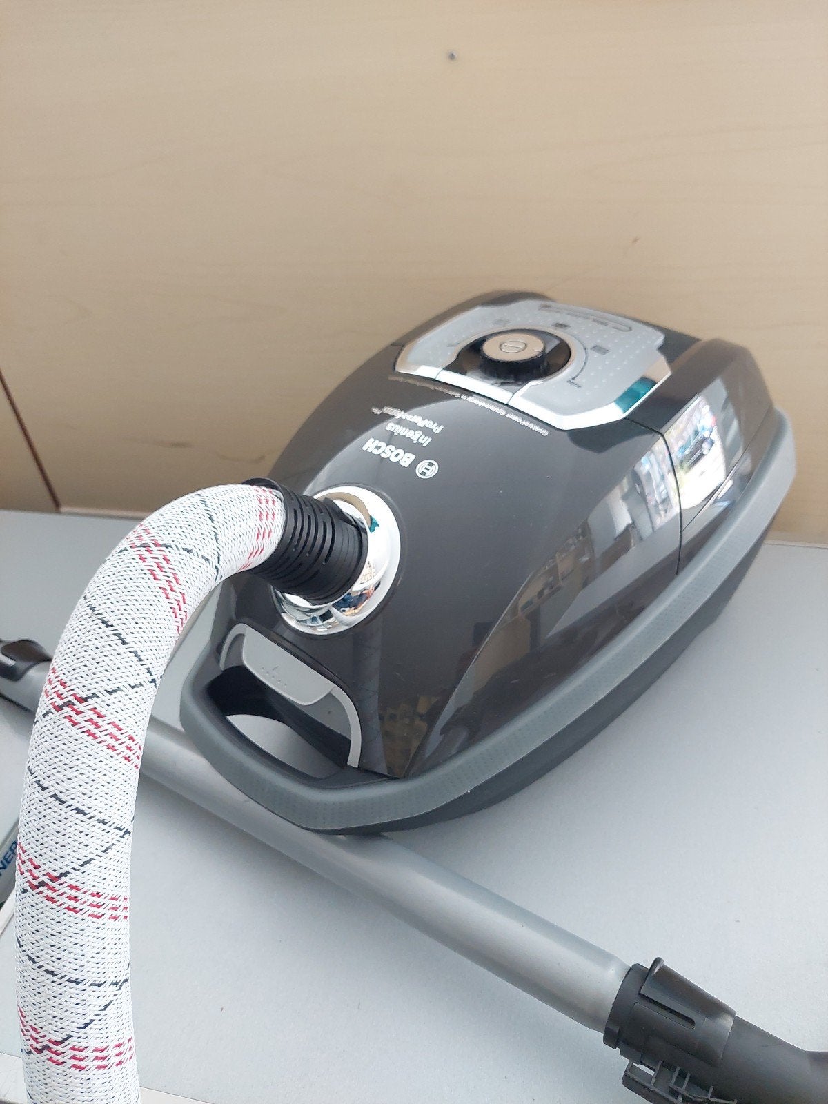 BOSCH LUXE STOFZUIGER ZO GOED ALS NIEUW, Ophalen, Zo goed als nieuw