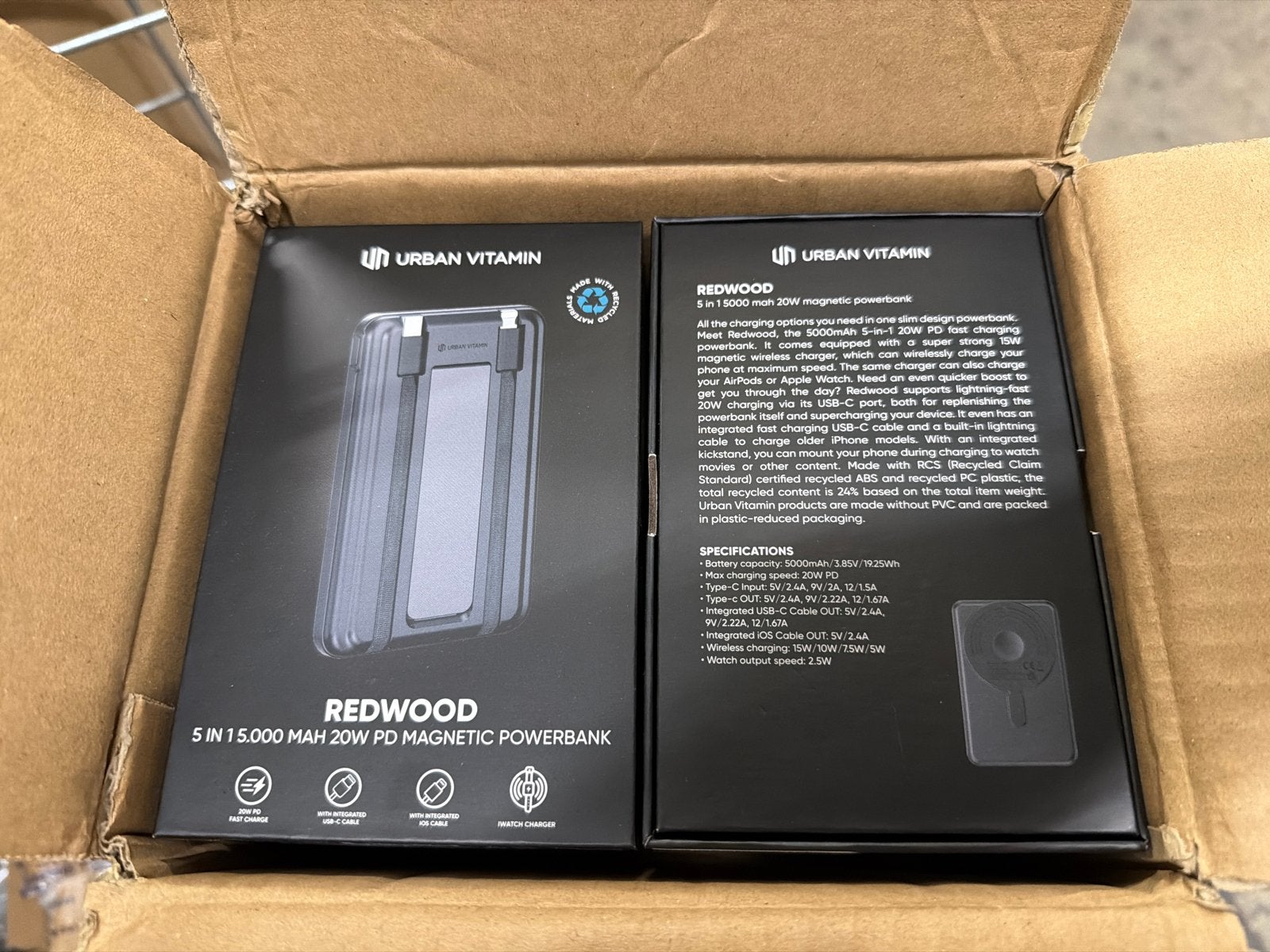 40x Urban Vitamin Redwood 5-in-1 Powerbank 15000 mAh 20W PD, Nieuw, Ophalen of Verzenden, Nvt, Nvt