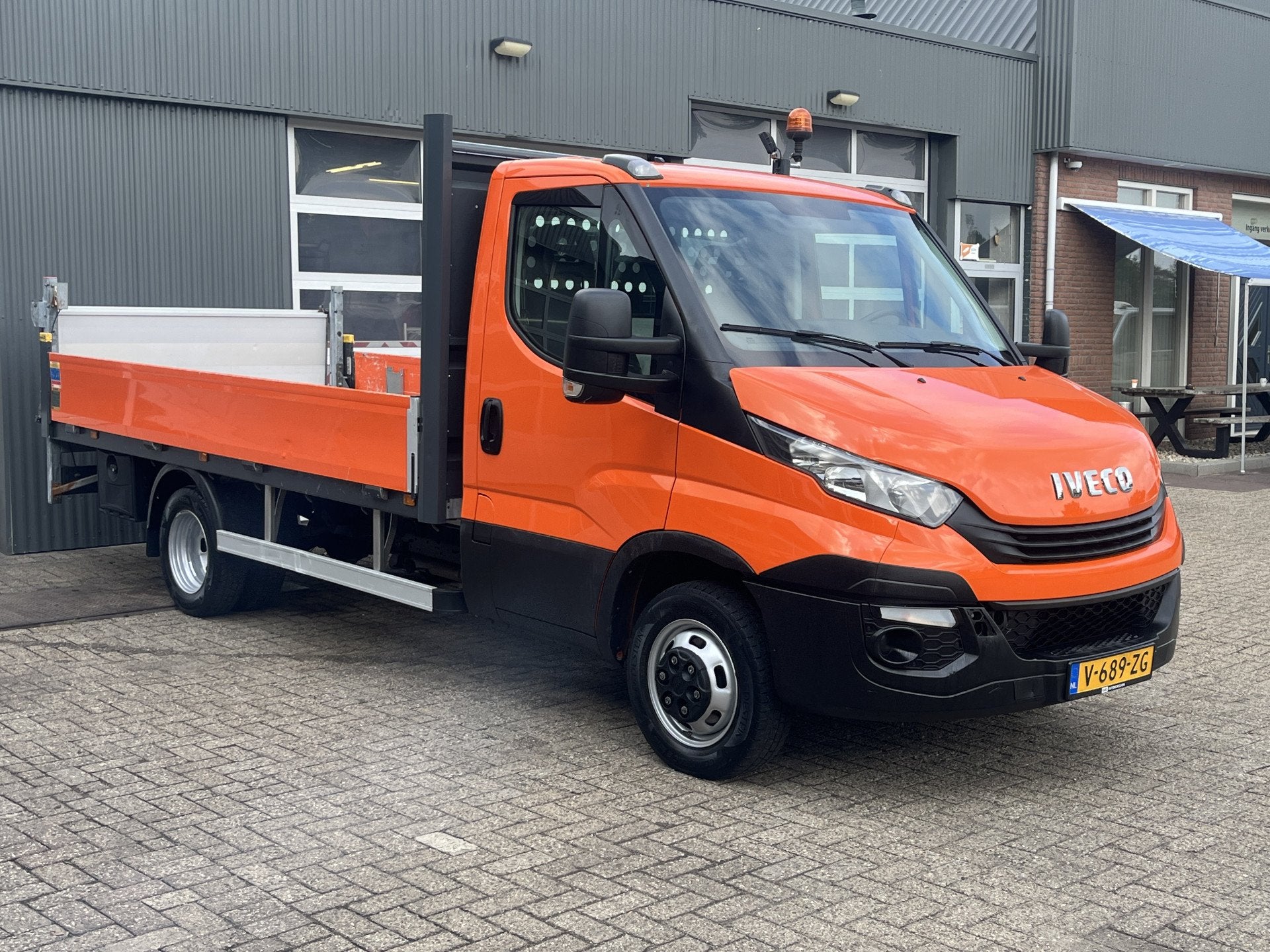 Iveco Daily 35C14 2.3 375 Laadklep 500kg Trekhaak 3500kg tre, Gebruikt, Iveco, Origineel Nederlands, Bedrijf