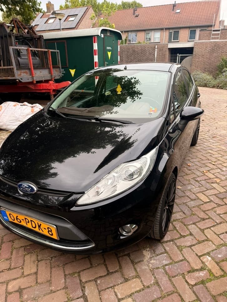 Ford Fiësta 1.25 44KW 5DR 2011 Zwart, Auto's, Voorwielaandrijving, 40 €/maand, 1242 cc, 4 cilinders