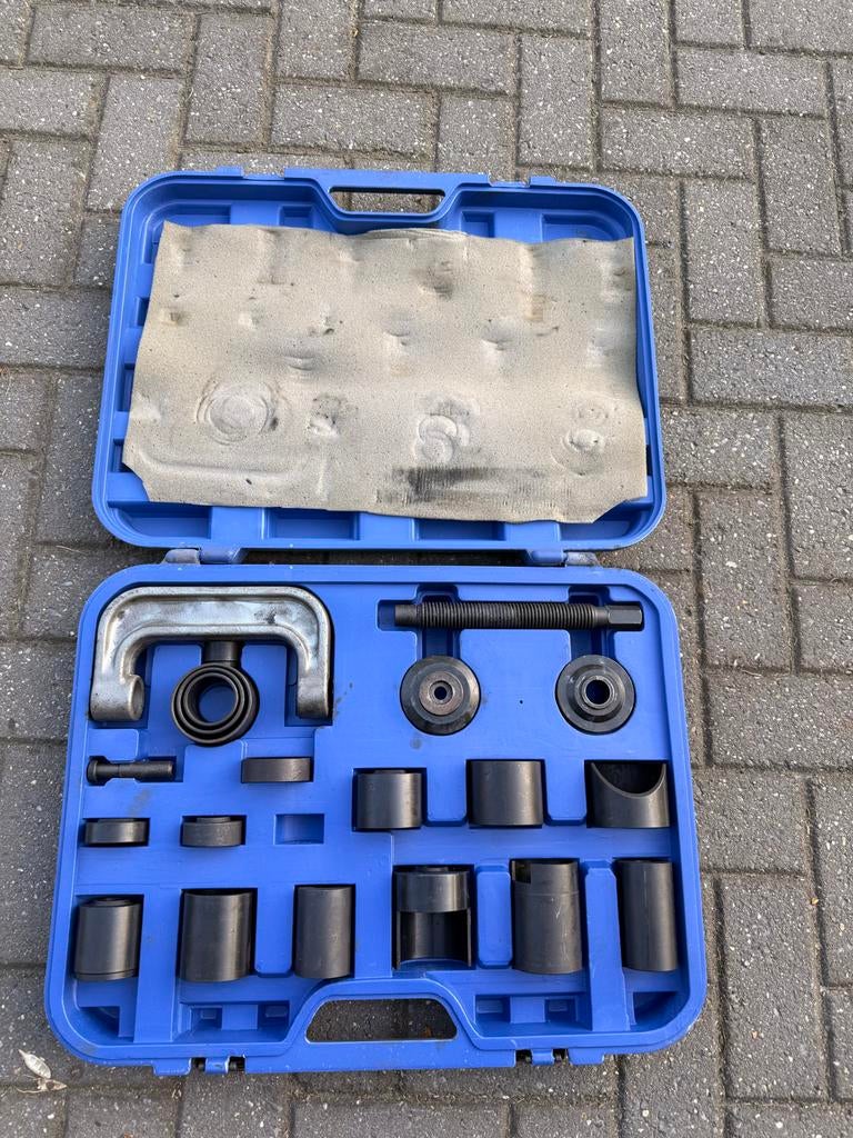 Draagarm bussen trek set - Universeel gereedschap, Auto diversen, Autogereedschap, Ophalen, Gebruikt, ..., ...