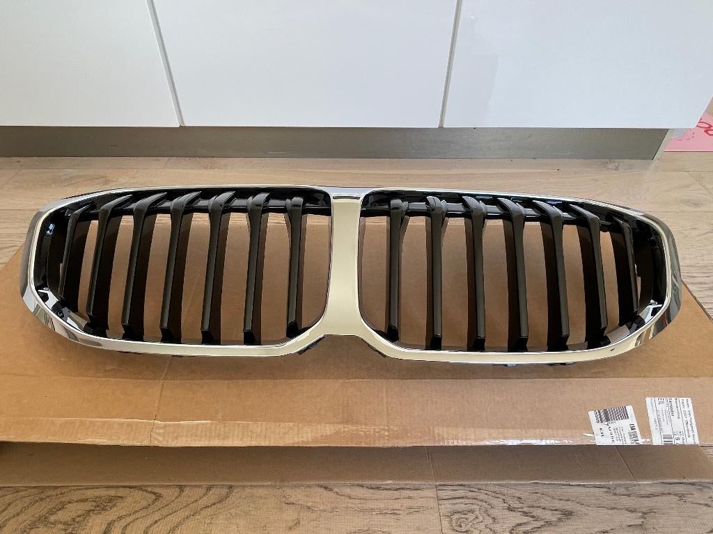 Grill BMW 1 Serie F40 ORIGINEEL 51135A39366 Nieuw, Ophalen of Verzenden, BMW AG, Customer.service@bmw.com, Petuelring 130, München, 80788, DE