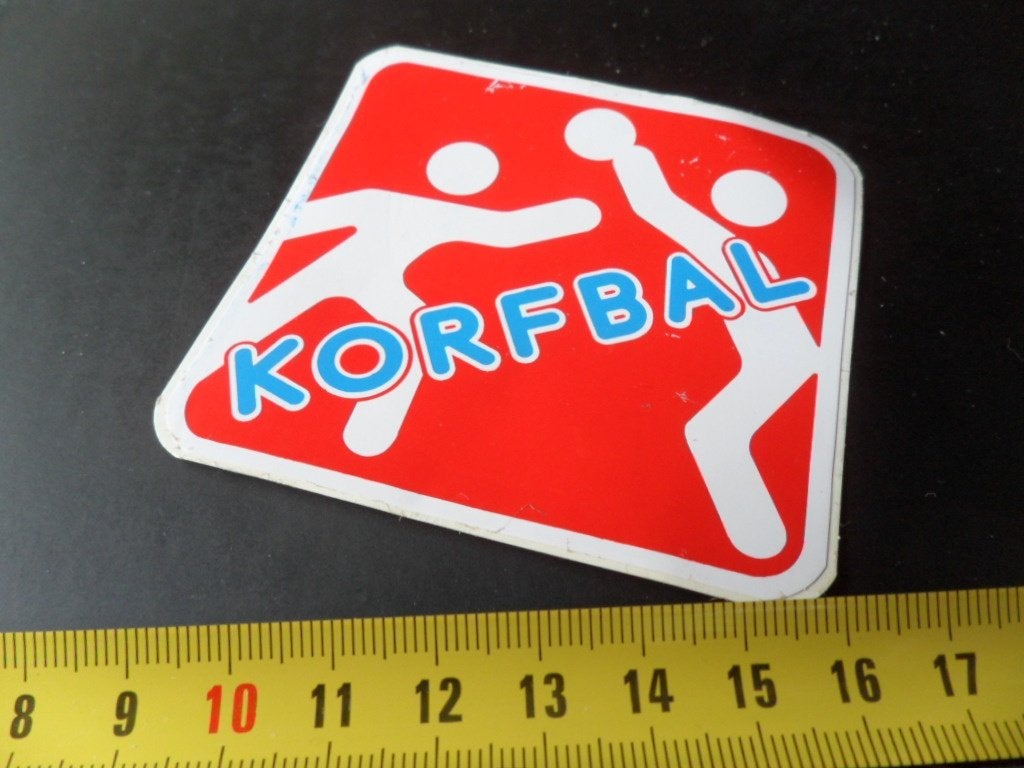 sticker KORFBAL  ROOD, Verzamelen, Stickers, Zo goed als nieuw, Ophalen